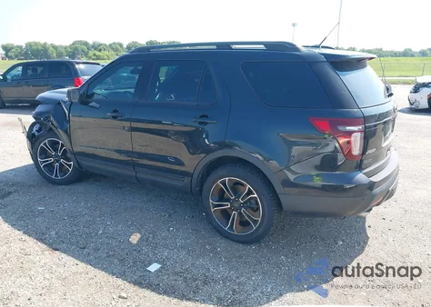 2015 Ford Explorer Sport z USA, uszkodzony, nr VIN 1FM5K8GT1FGA00776